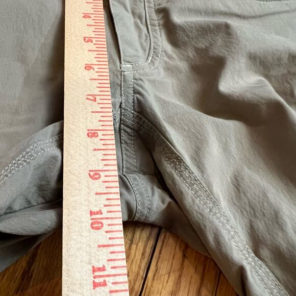 Kuhl Shorts Womens 6 Tan Splash Cargo Hiking Bermuda Outdoor Hiking 6084 - Picture 9 of 9